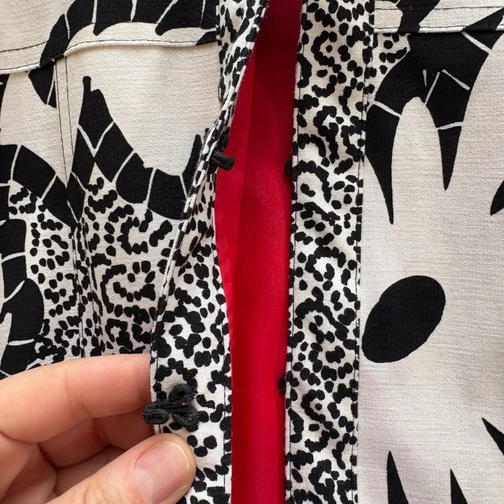 Chico's Jacket Black White Floral Red Trim Mandarin Collar Women's‎ Size 2